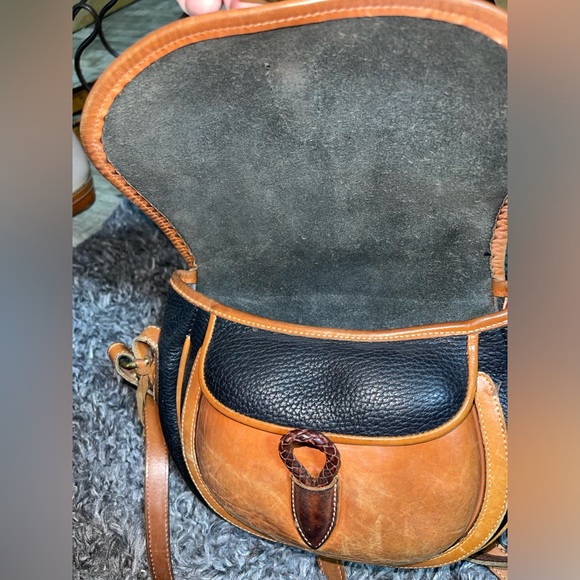 80s Black Vintage Dooney & Bourke Toggle Leather Purse - Picture 9 of 9